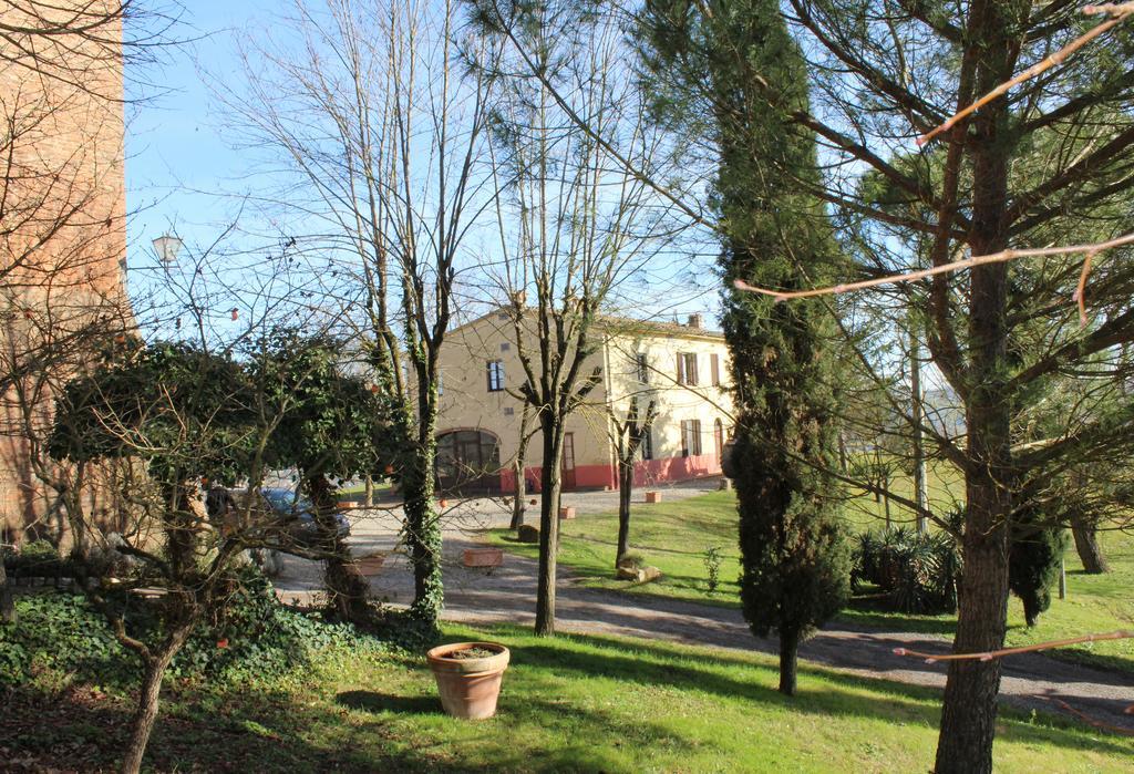 Agriturismo Castello Saltemnano Буонконвенто Экстерьер фото